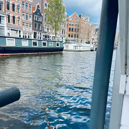 Oda ve Kahvaltı Houseboat Bonnie Amsterdam
