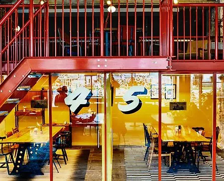 Hotel Volkshotel