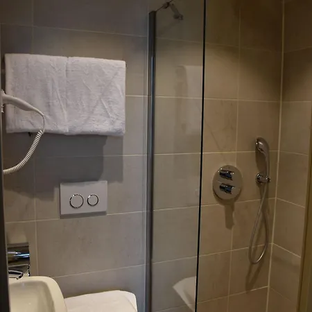 Ozo Armada 3*