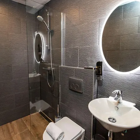 Pagi Отель 2*