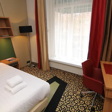 Savoy 4*