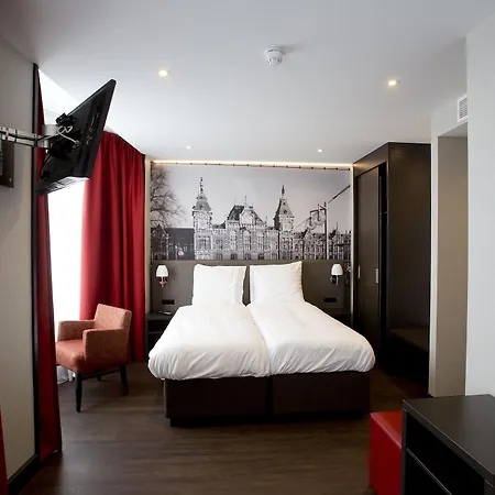 Royal 4*