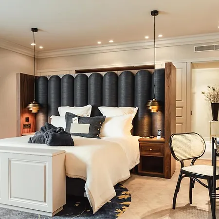 Otel 717 5*