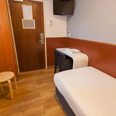 Travel Hotel 2*
