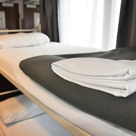 Hotel Travel 2*