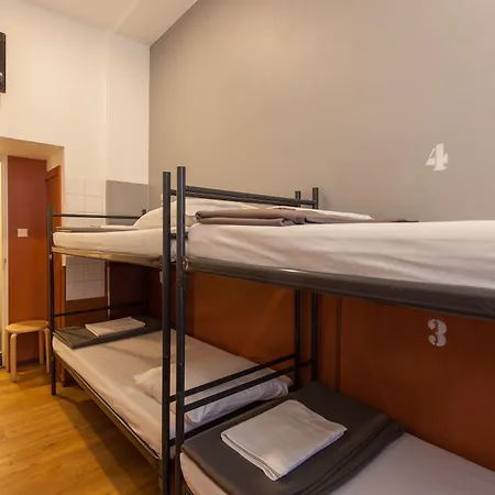 Hotel Travel