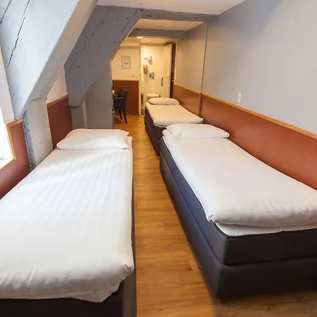 Hotel Travel