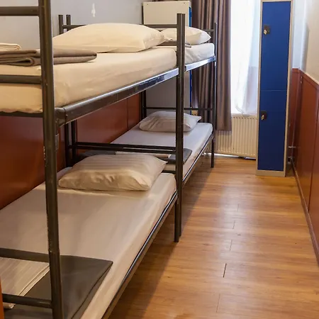 Travel Hotel