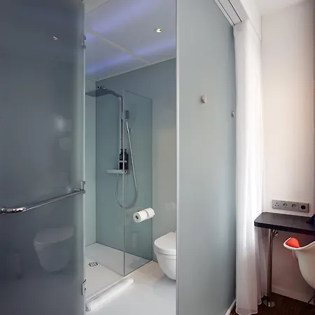 Citizenm Amstel 4*