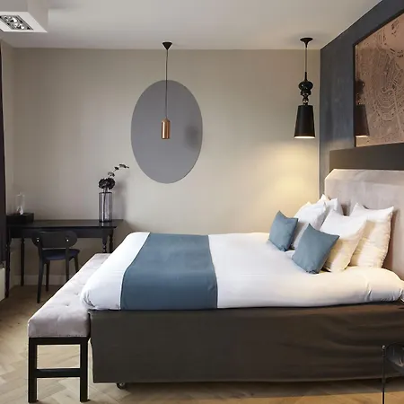 No. 377 House Hotel