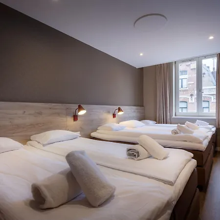 Hotel Downtown 2*