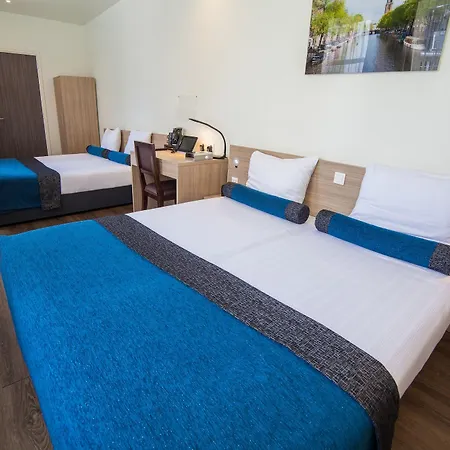 Hotell Library 3*