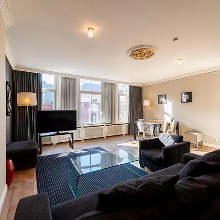 Catalonia Vondel Hotel 4*