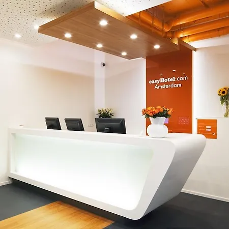 Hotel Easyhotel City Centre South 2*