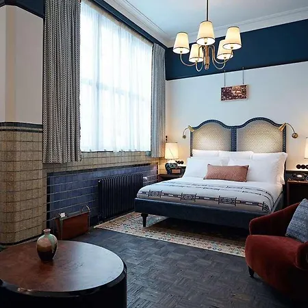 Soho House מלון *