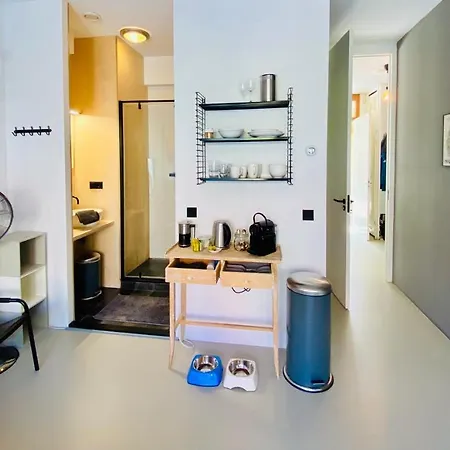 Private With Free Car Parking Bed & Breakfast Amsterdam