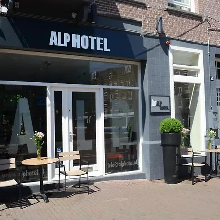 Alp Hotel 2*