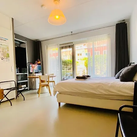 Bed & Breakfast Private With Free Car Parking