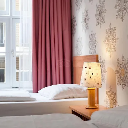 Hotel Rho