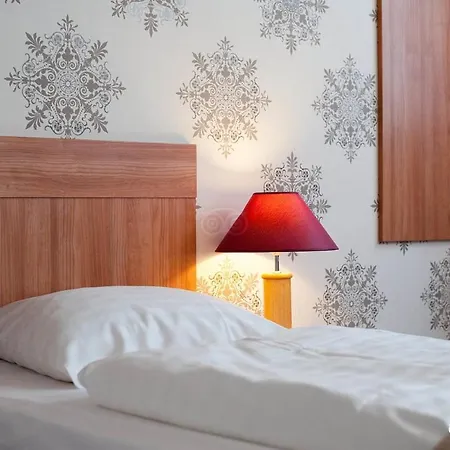 Rho Hotel