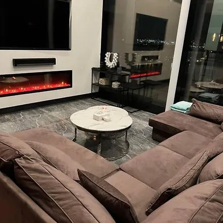 Mooi Penthouse Met Jacuzzi Appartamento