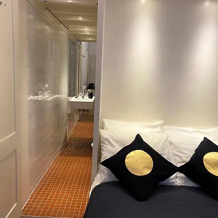 Гостевой дом Canal Hideaway Амстердам