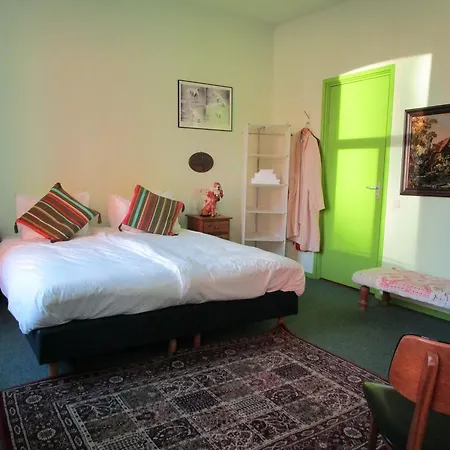 Cake Under My Pillow Bed & Breakfast Amsterdam