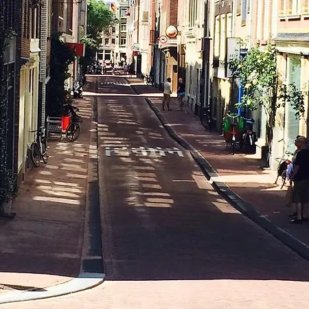 Rose 170 Bed & Breakfast 5*