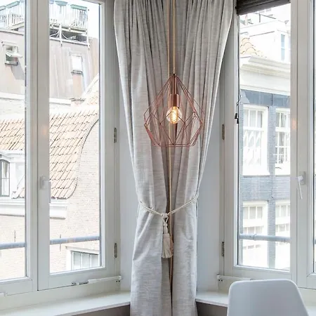 Jordaan Bed And Bubbles