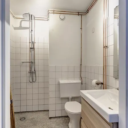 Hotel Zuid Oost Heesterveld / Zoh