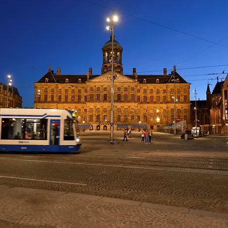 Western Dam Square 3*