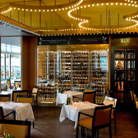 Hotel De L'europe - The Leading Of The World