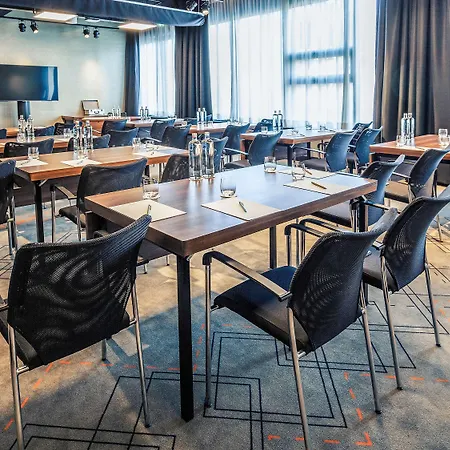 Mercure Sloterdijk Station 4*