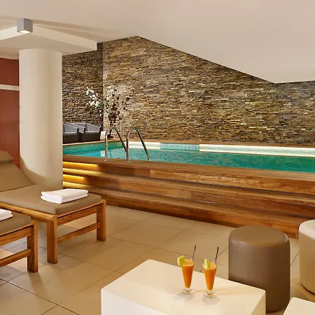 Park Plaza Victoria