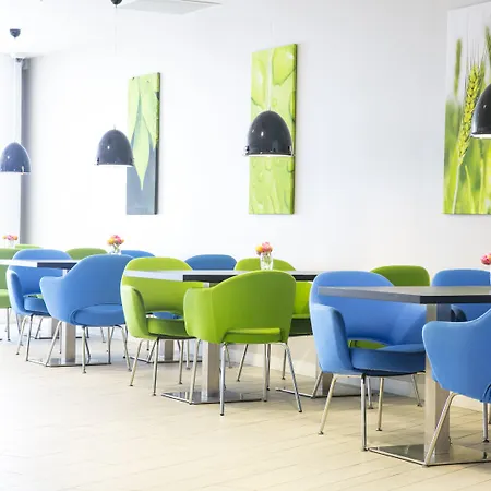 Hotel Express Arena Towers By Ihg Amsterdam