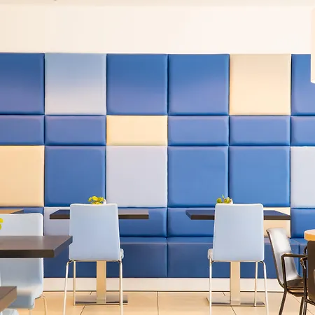 Hotel Express Arena Towers By Ihg Amsterdam