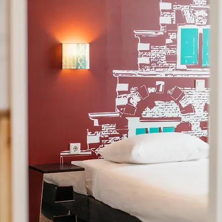 Id (adults Only) Hotel