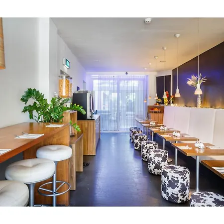 Victorie 3* Amsterdam