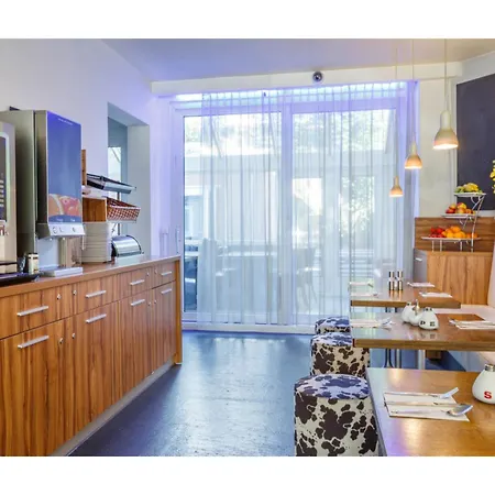 Victorie Hotel 3*