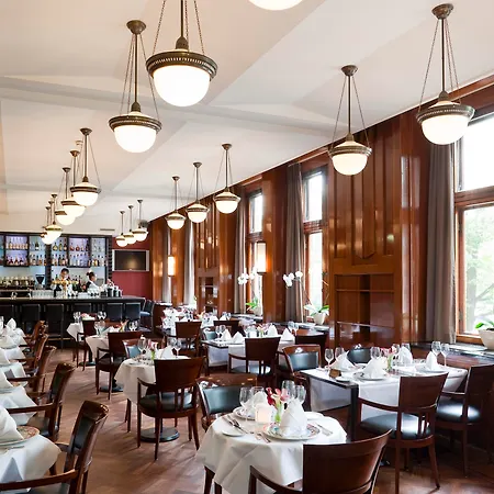 Grand Amrath Hotel