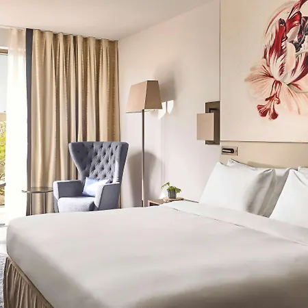 Hyatt Regency 5* Amsterdam