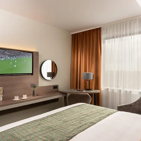 Leonardo Royal 4*