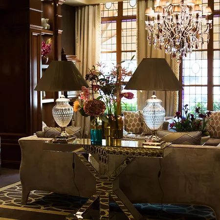 Estheréa Hotel 4*