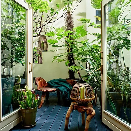 Estheréa Hotel