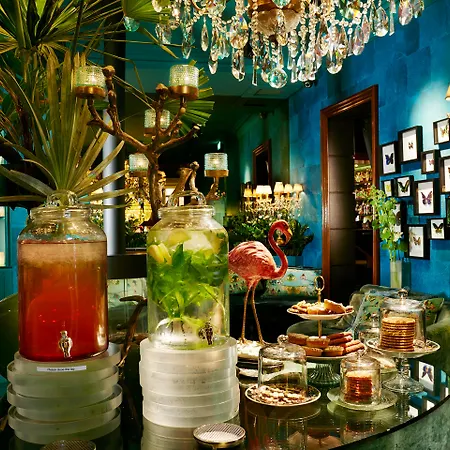 Hotel Estheréa 4*