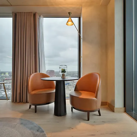 Hotel Ruby Emma