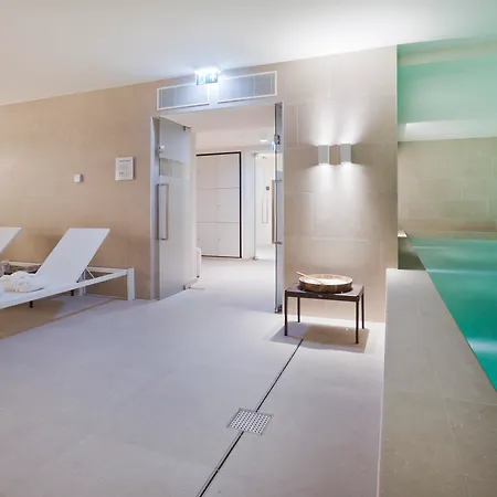 Pestana Riverside 5*