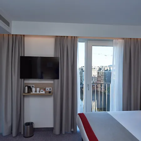 Express - Hall By Ihg מלון