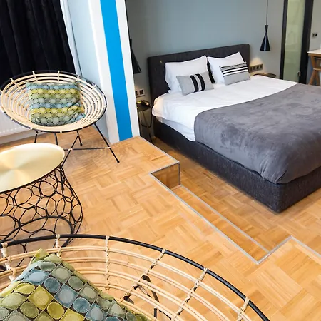 Hotel Quentin Zoo