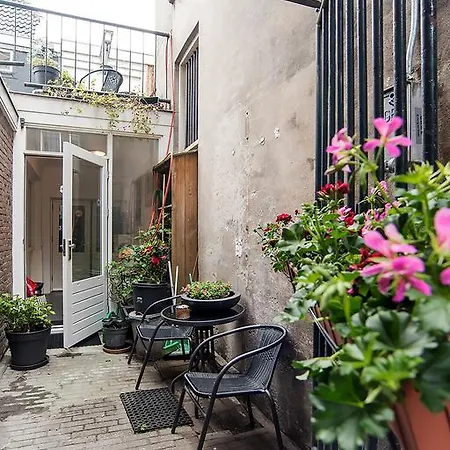 Rose 170 Bed & Breakfast